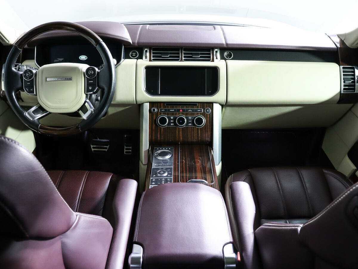 Land Rover Range Rover с пробегом — 2016 год. Фото: #9