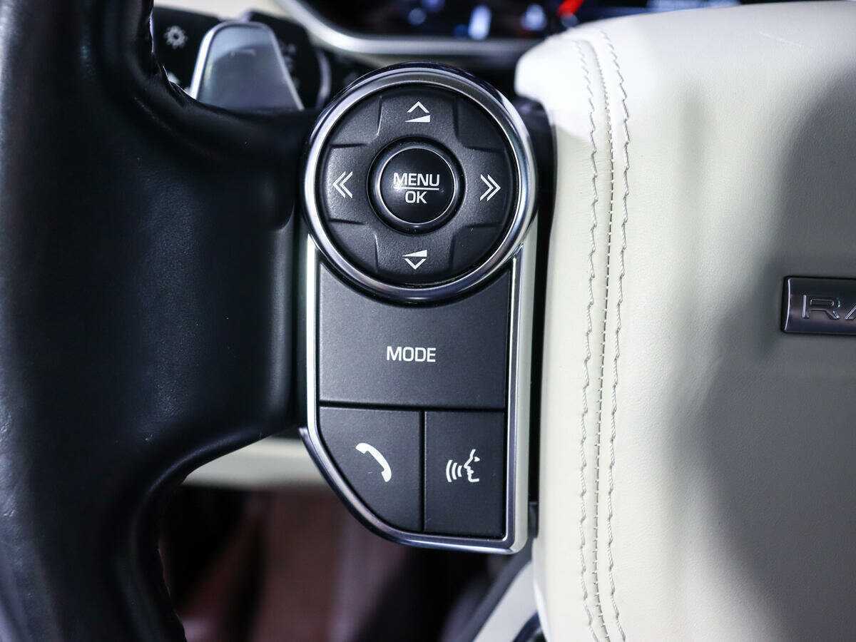 Land Rover Range Rover с пробегом — 2016 год. Фото: #27