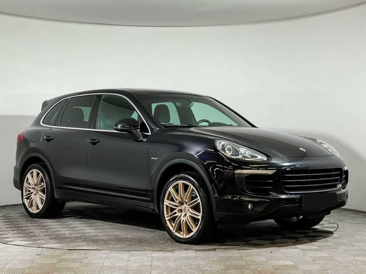 Porsche Cayenne с пробегом — 2015 год. Фото: #2