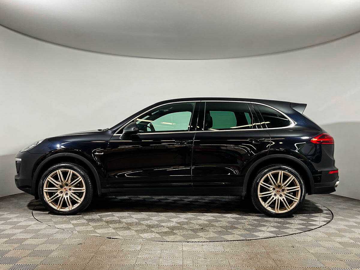 Porsche Cayenne с пробегом — 2015 год. Фото: #7