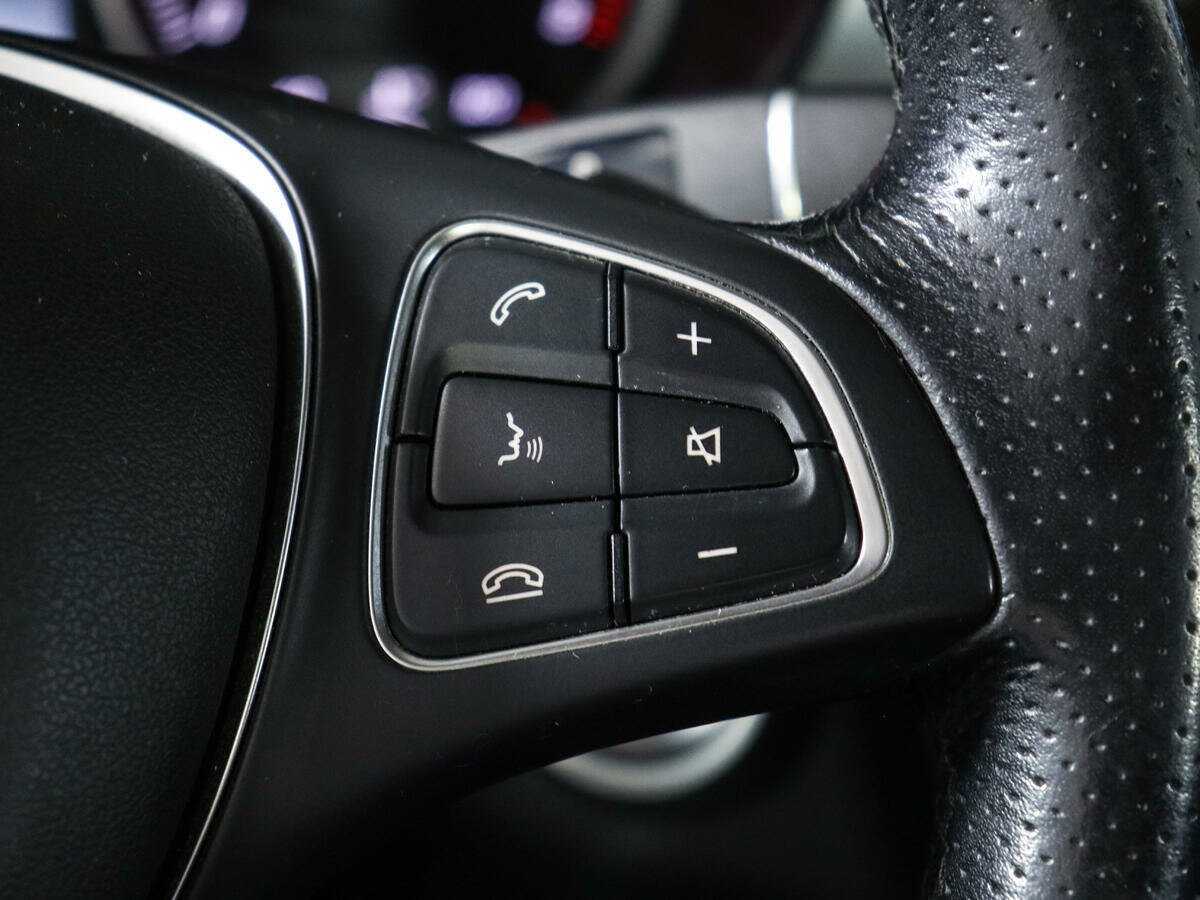 Mercedes-Benz GLC с пробегом — 2017 год. Фото: #16