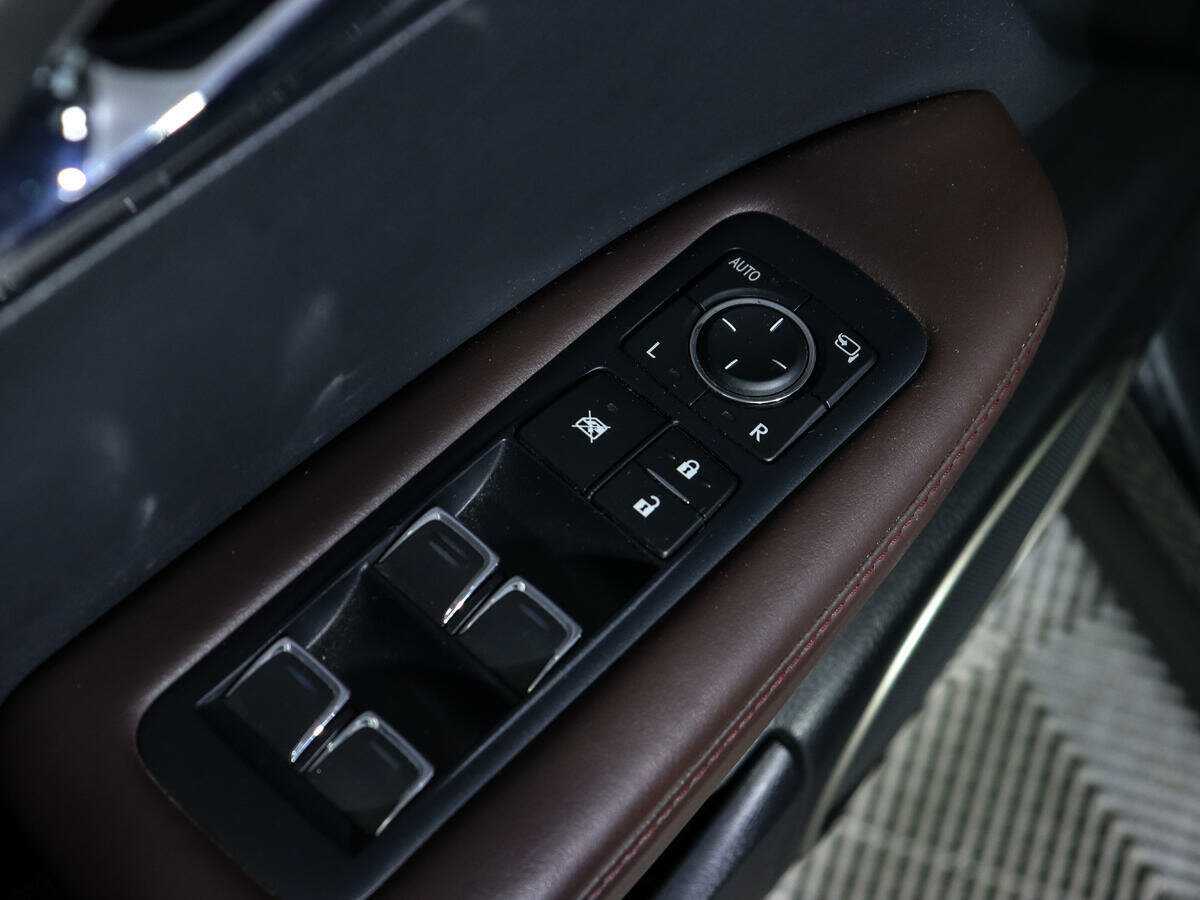 Lexus RX с пробегом — 2017 год. Фото: #22