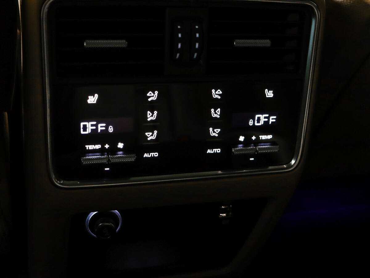 Porsche Cayenne с пробегом — 2018 год. Фото: #14