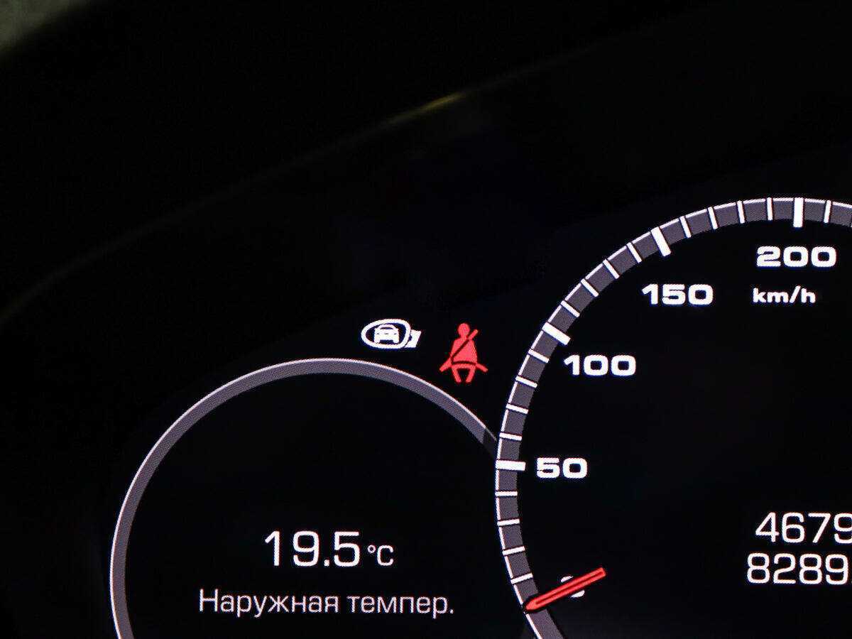 Porsche Cayenne с пробегом — 2018 год. Фото: #30