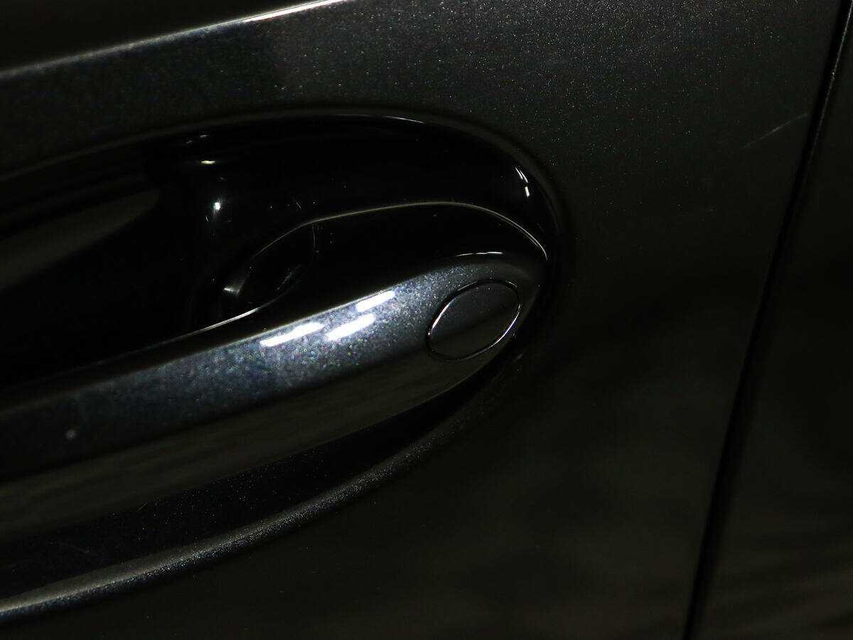 BMW 3 серии с пробегом — 2020 год. Фото: #11