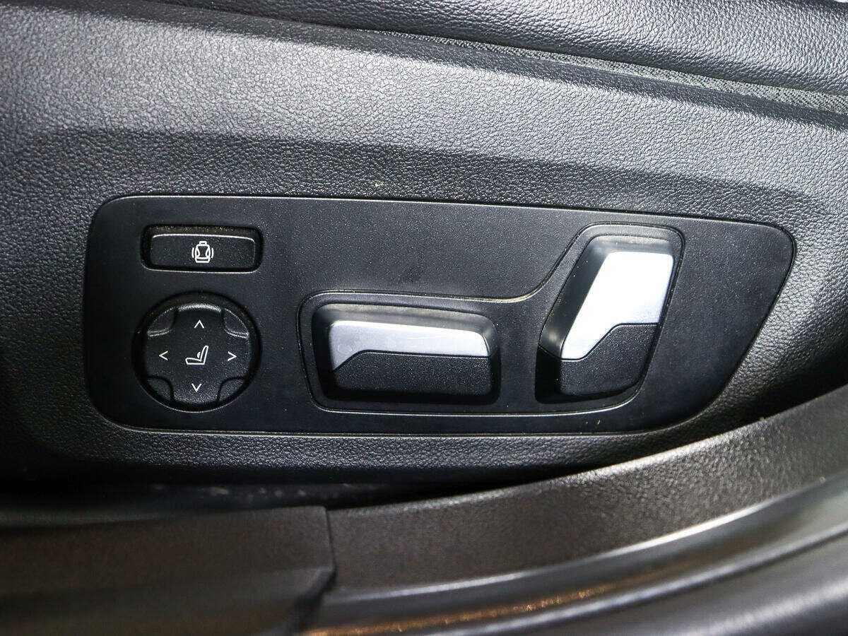 BMW 3 серии с пробегом — 2020 год. Фото: #14