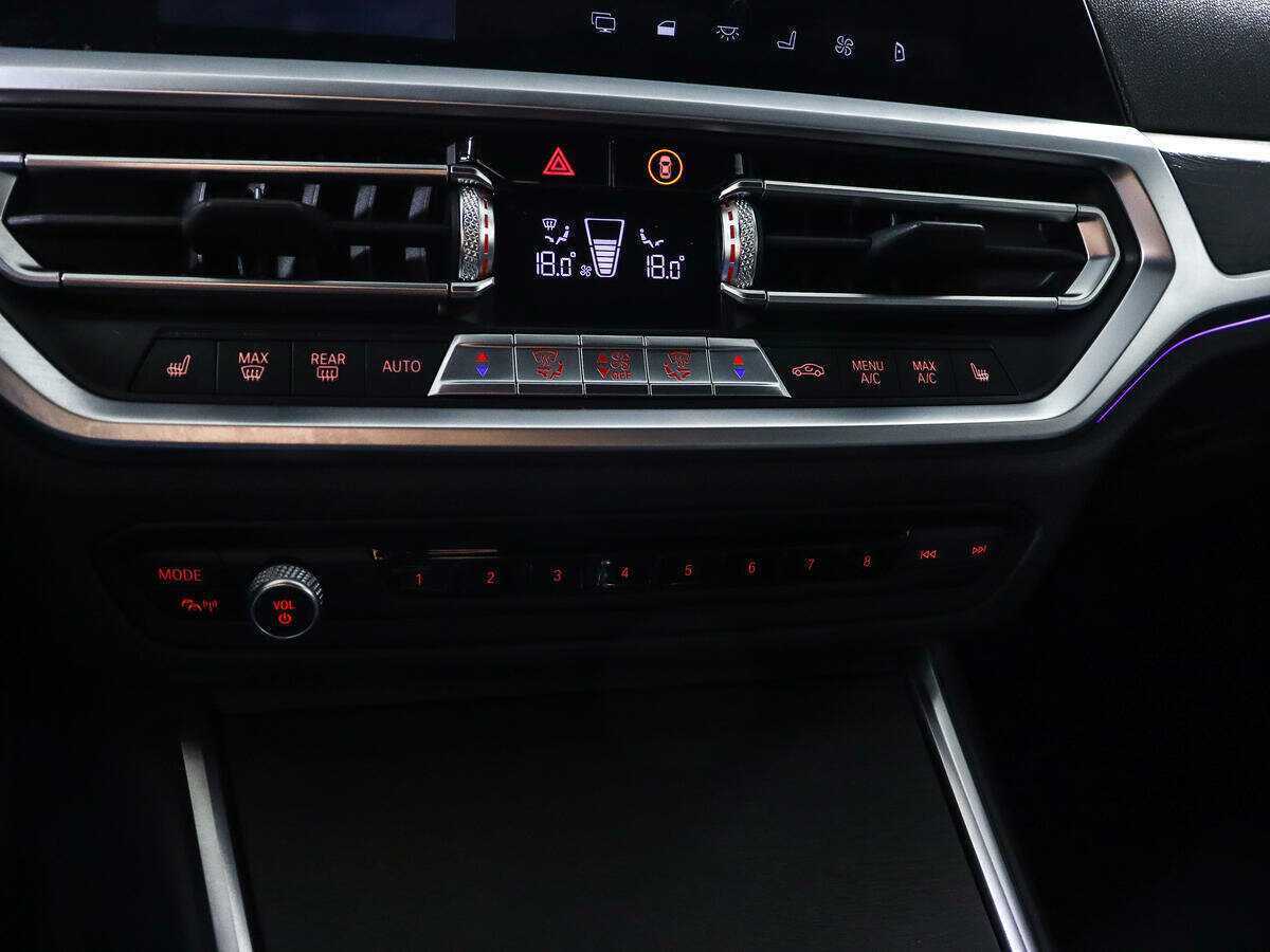 BMW 3 серии с пробегом — 2020 год. Фото: #23