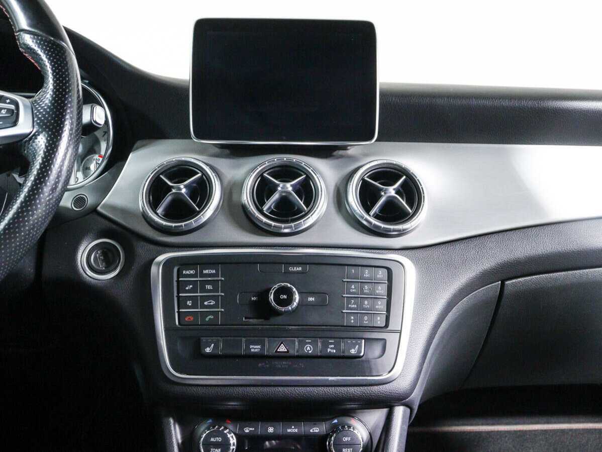 Mercedes-Benz CLA с пробегом — 2016 год. Фото: #9