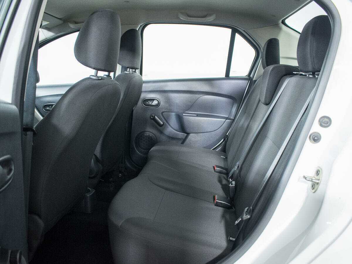 Renault Logan с пробегом — 2019 год. Фото: #7