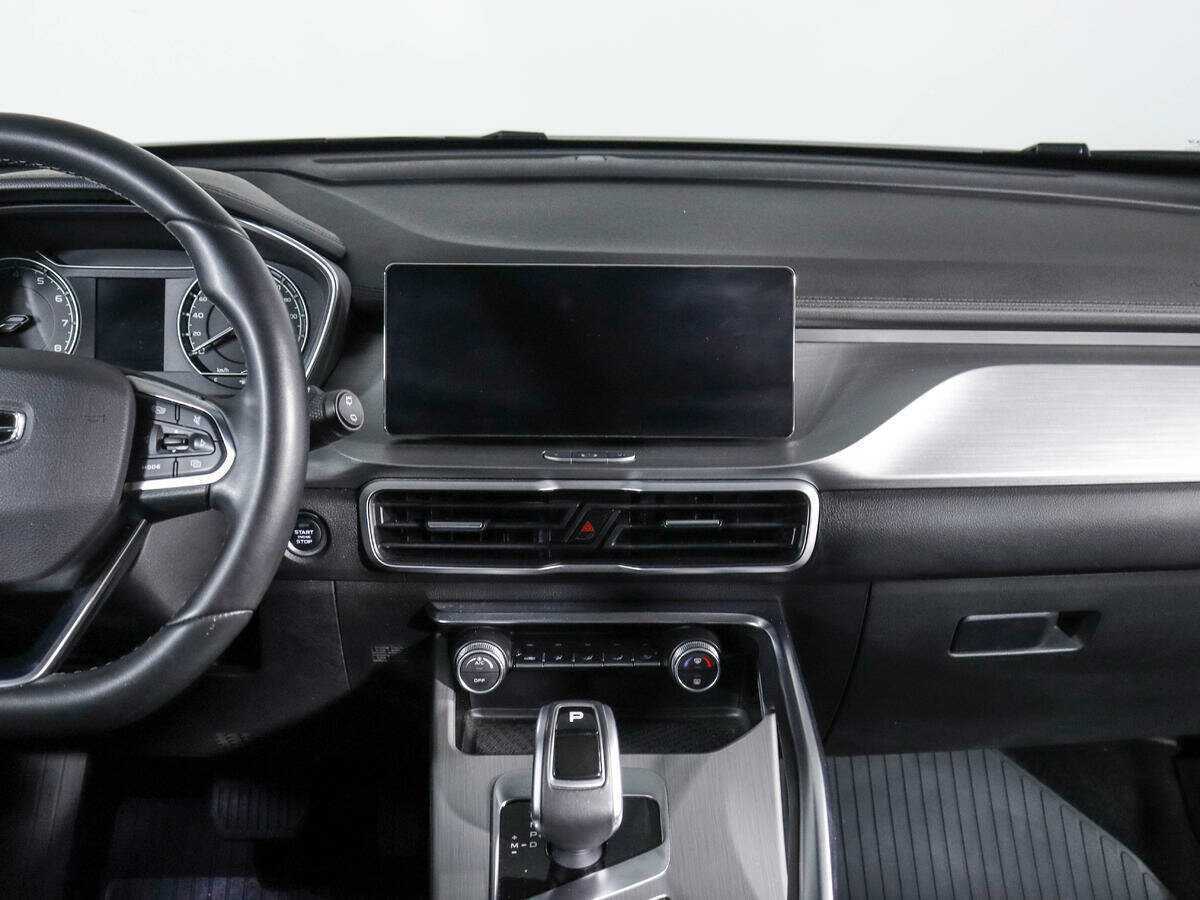 Geely Coolray с пробегом — 2021 год. Фото: #12