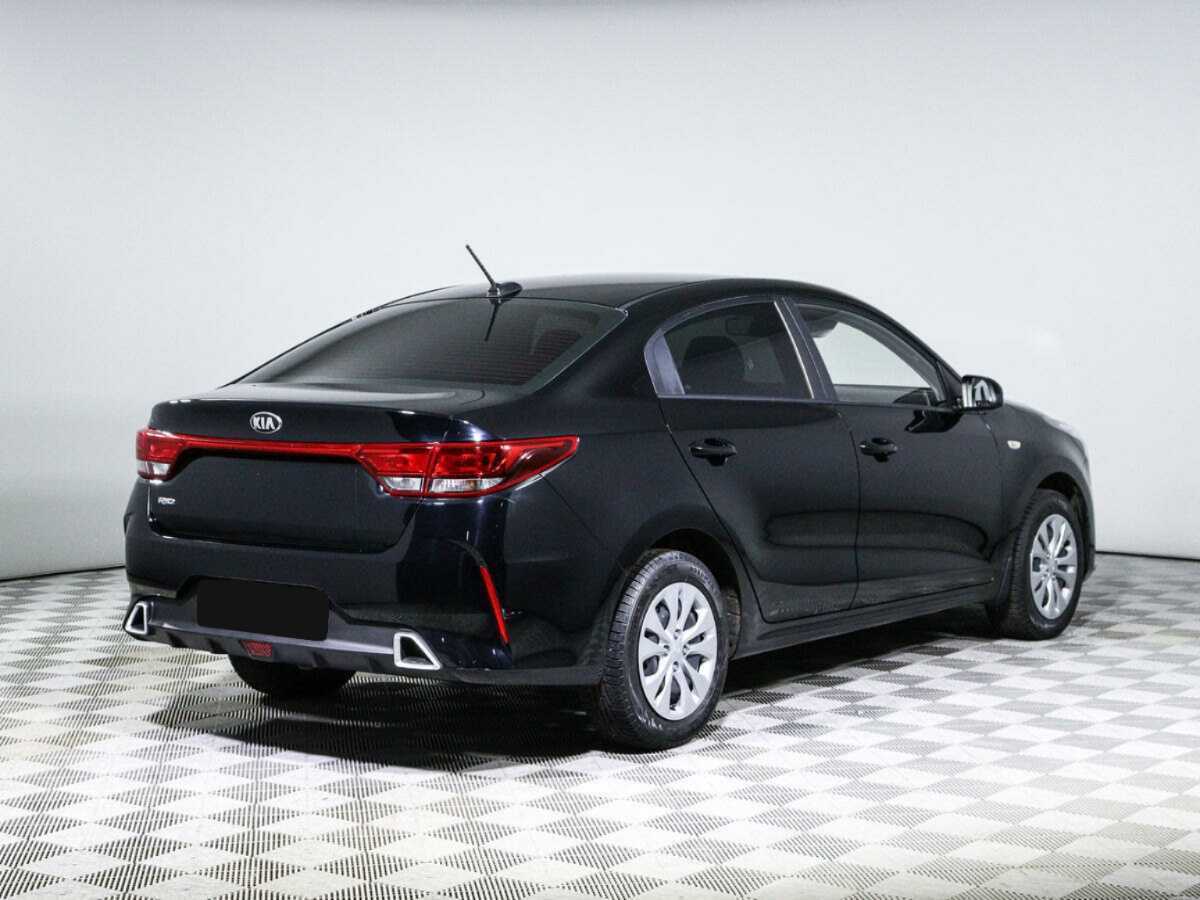 Kia Rio с пробегом — 2021 год. Фото: #3