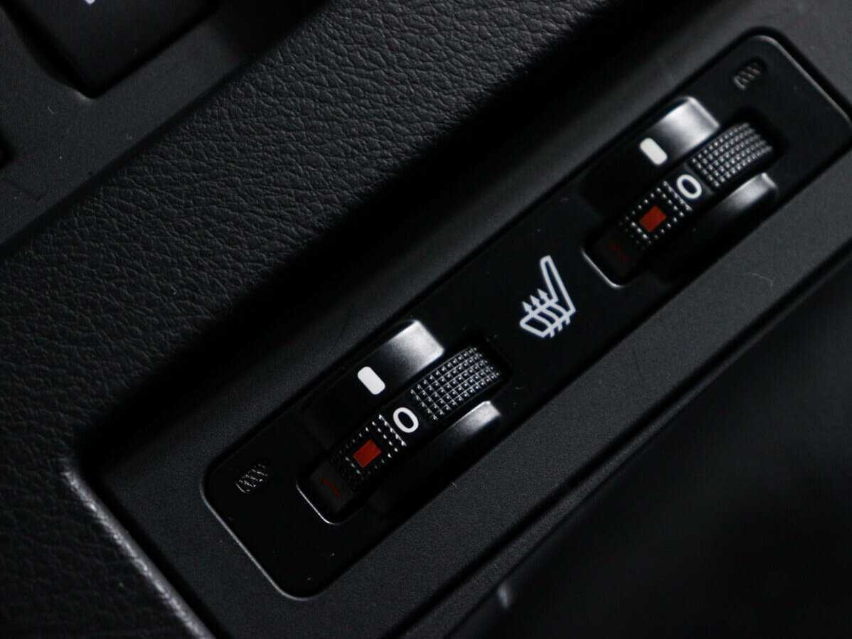 Lexus RX с пробегом — 2014 год. Фото: #14