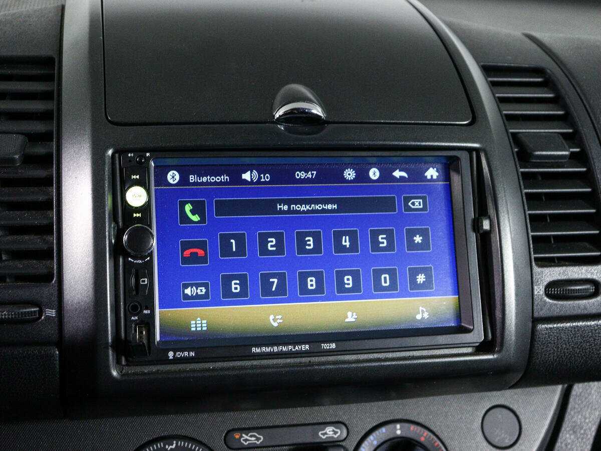 Nissan Note с пробегом — 2007 год. Фото: #13