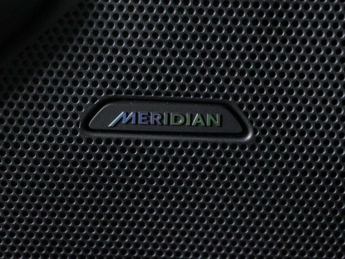 Land Rover Range Rover Velar с пробегом — 2020 год. Фото: #15