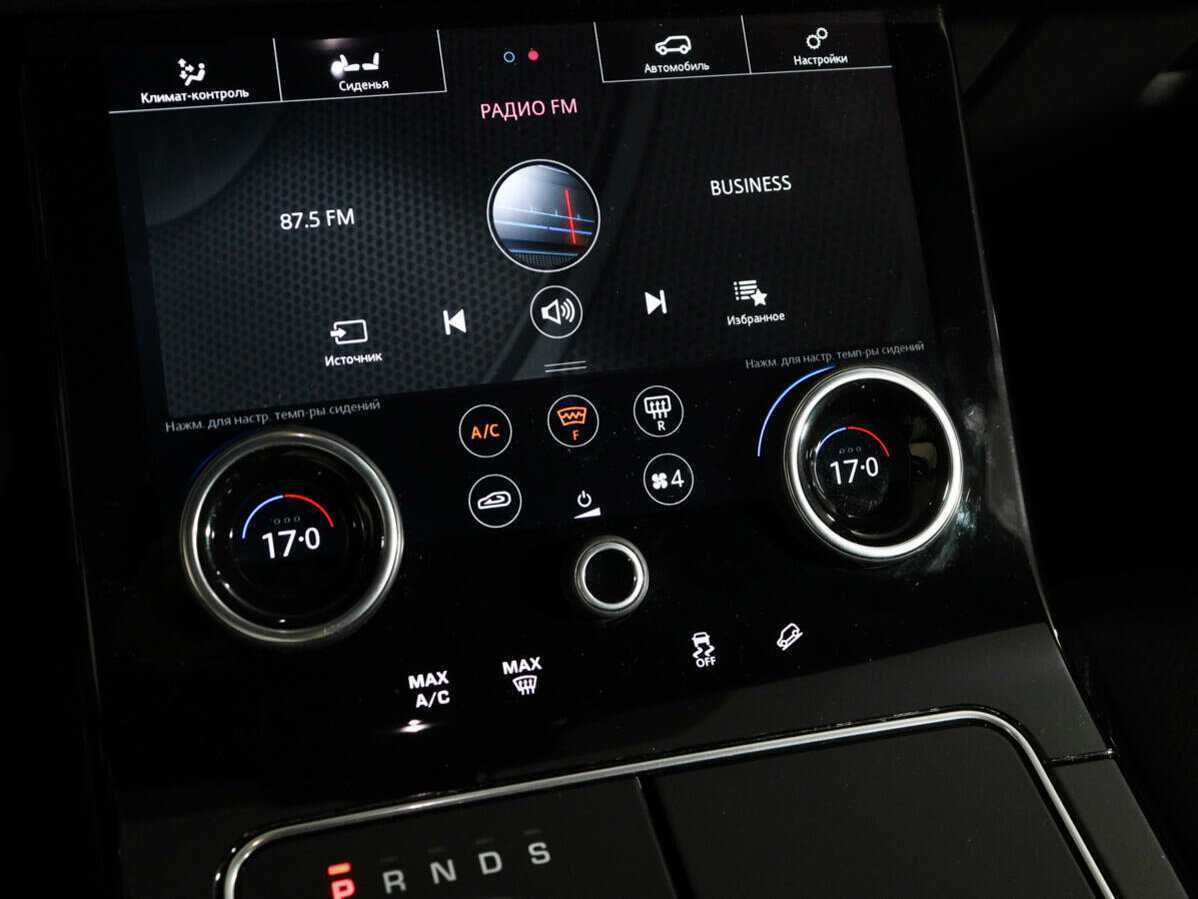 Land Rover Range Rover Velar с пробегом — 2020 год. Фото: #17