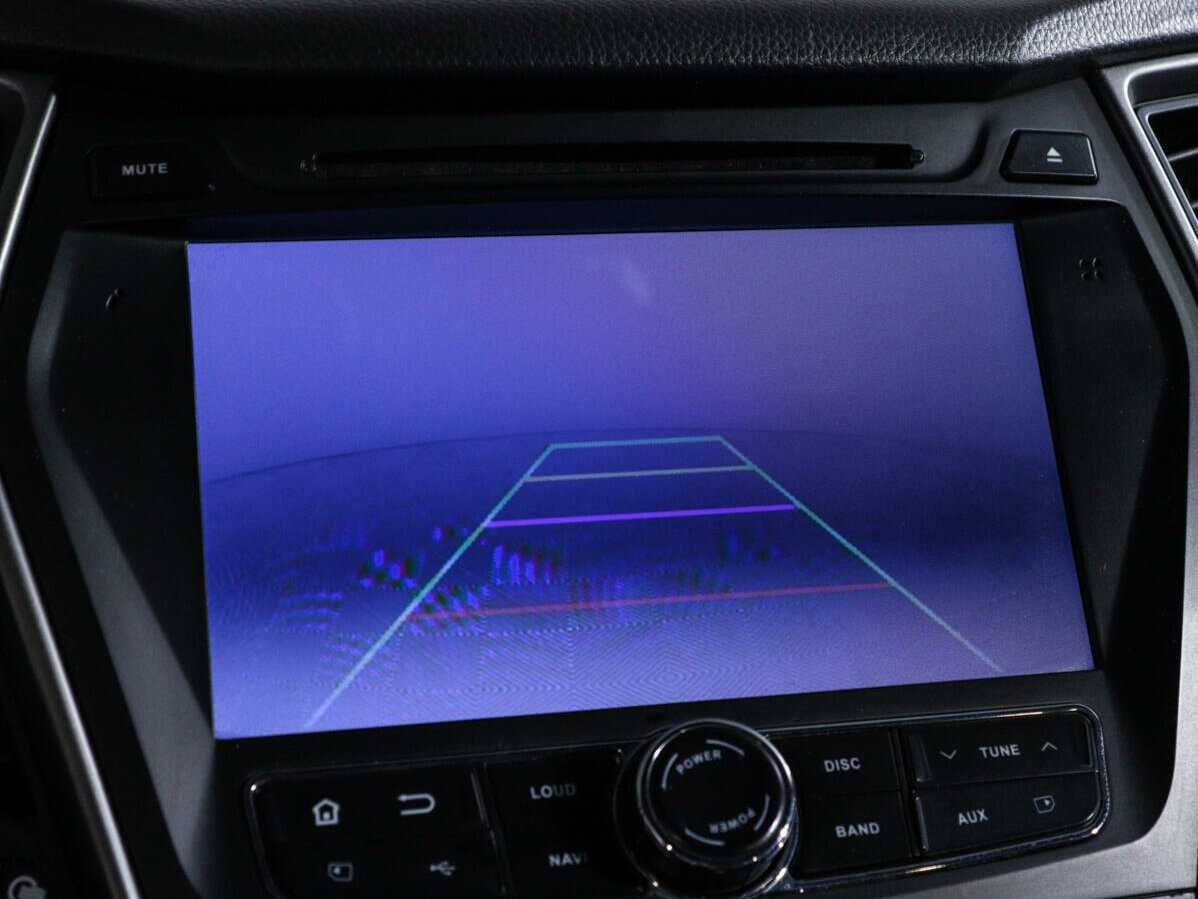 Hyundai Santa Fe с пробегом — 2015 год. Фото: #16