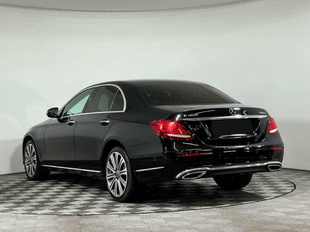 Mercedes-Benz E-Класс с пробегом — 2018 год. Фото: #6