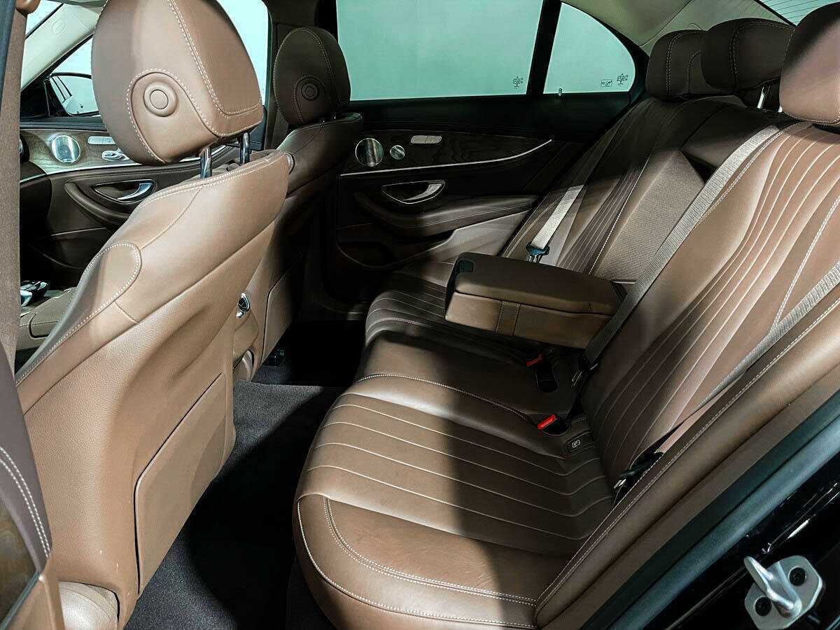 Mercedes-Benz E-Класс с пробегом — 2018 год. Фото: #9