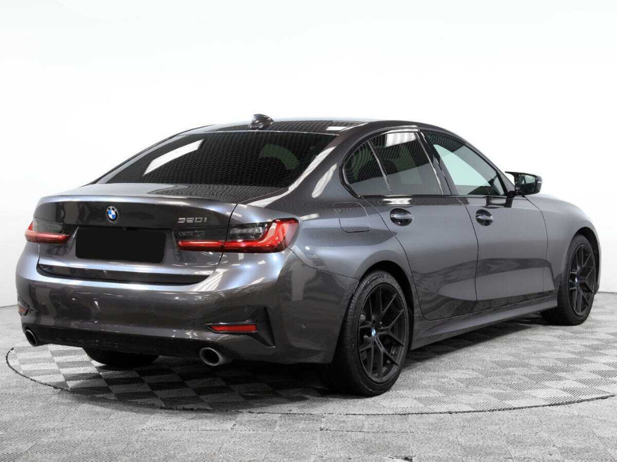 BMW 3 серии с пробегом — 2020 год. Фото: #3