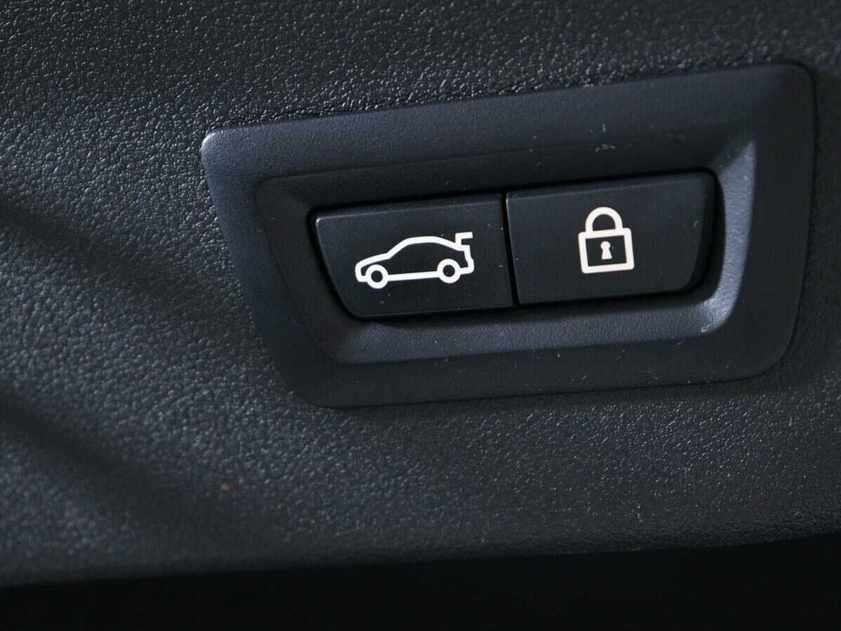 BMW 6 серии с пробегом — 2021 год. Фото: #16