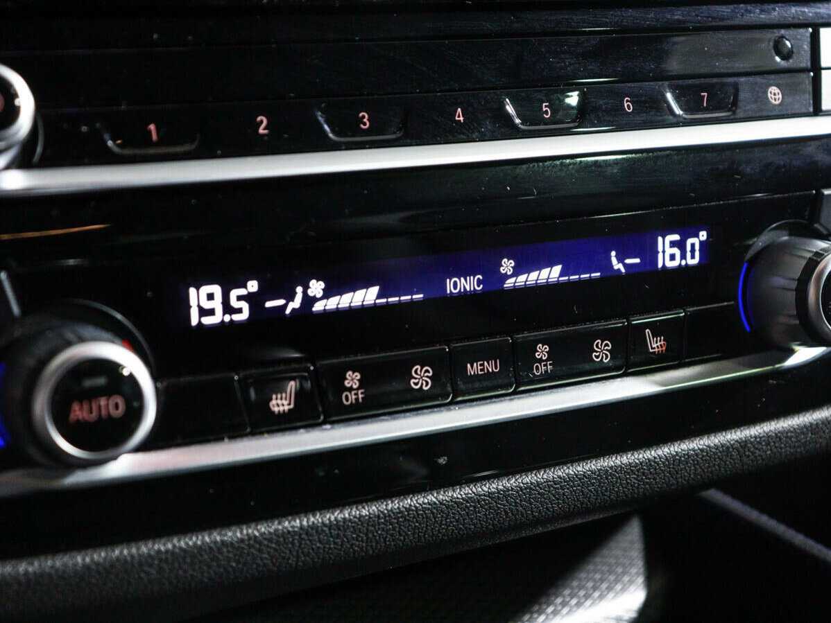 BMW 6 серии с пробегом — 2021 год. Фото: #19