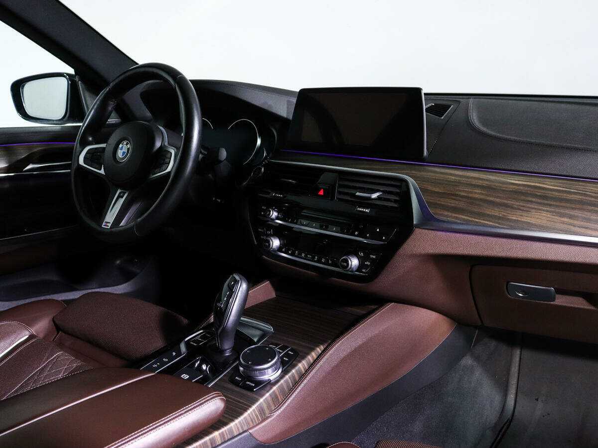 BMW 6 серии с пробегом — 2018 год. Фото: #8