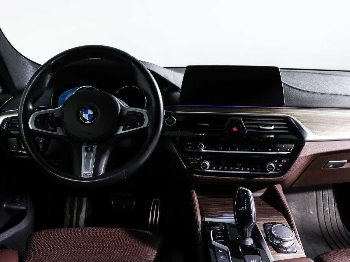 BMW 6 серии с пробегом — 2018 год. Фото: #11