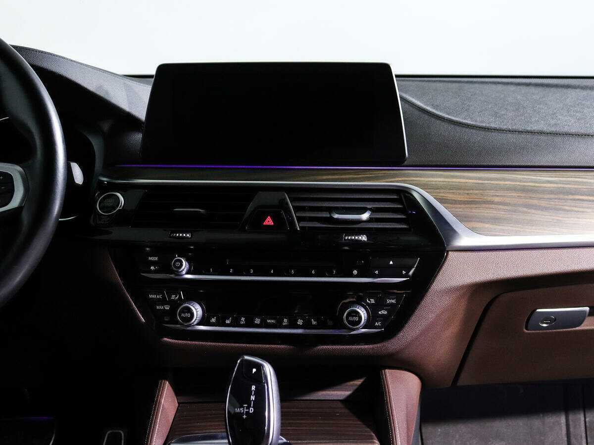 BMW 6 серии с пробегом — 2018 год. Фото: #12