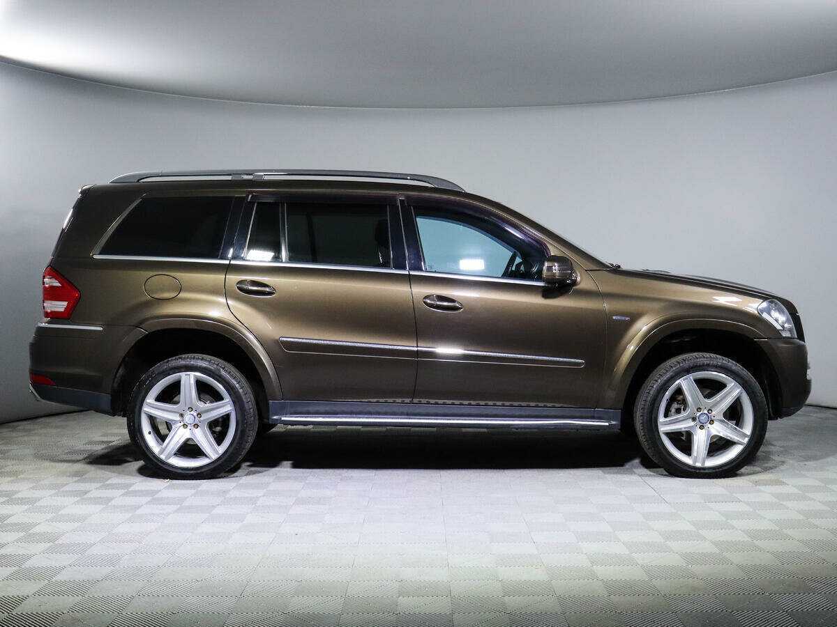 Mercedes-Benz GL-Класс с пробегом — 2012 год. Фото: #3