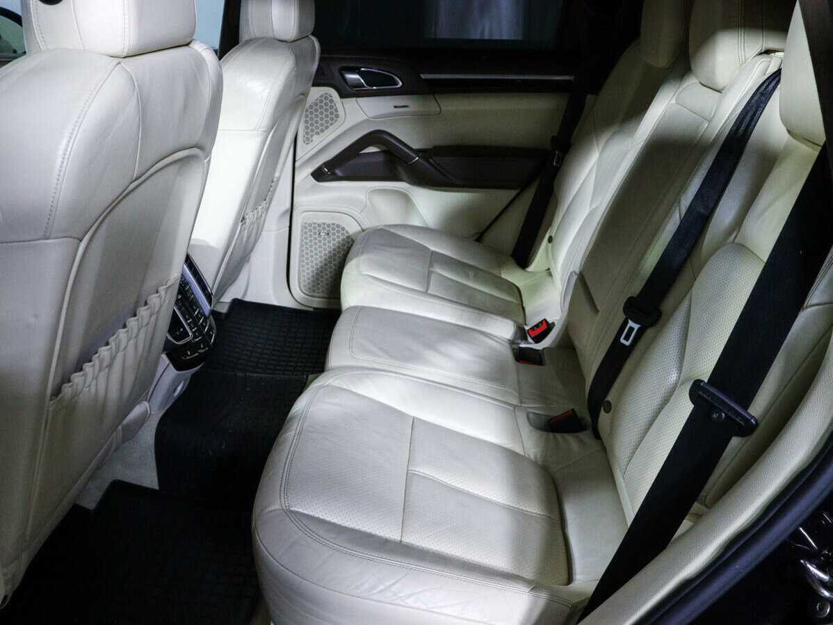 Porsche Cayenne с пробегом — 2011 год. Фото: #7