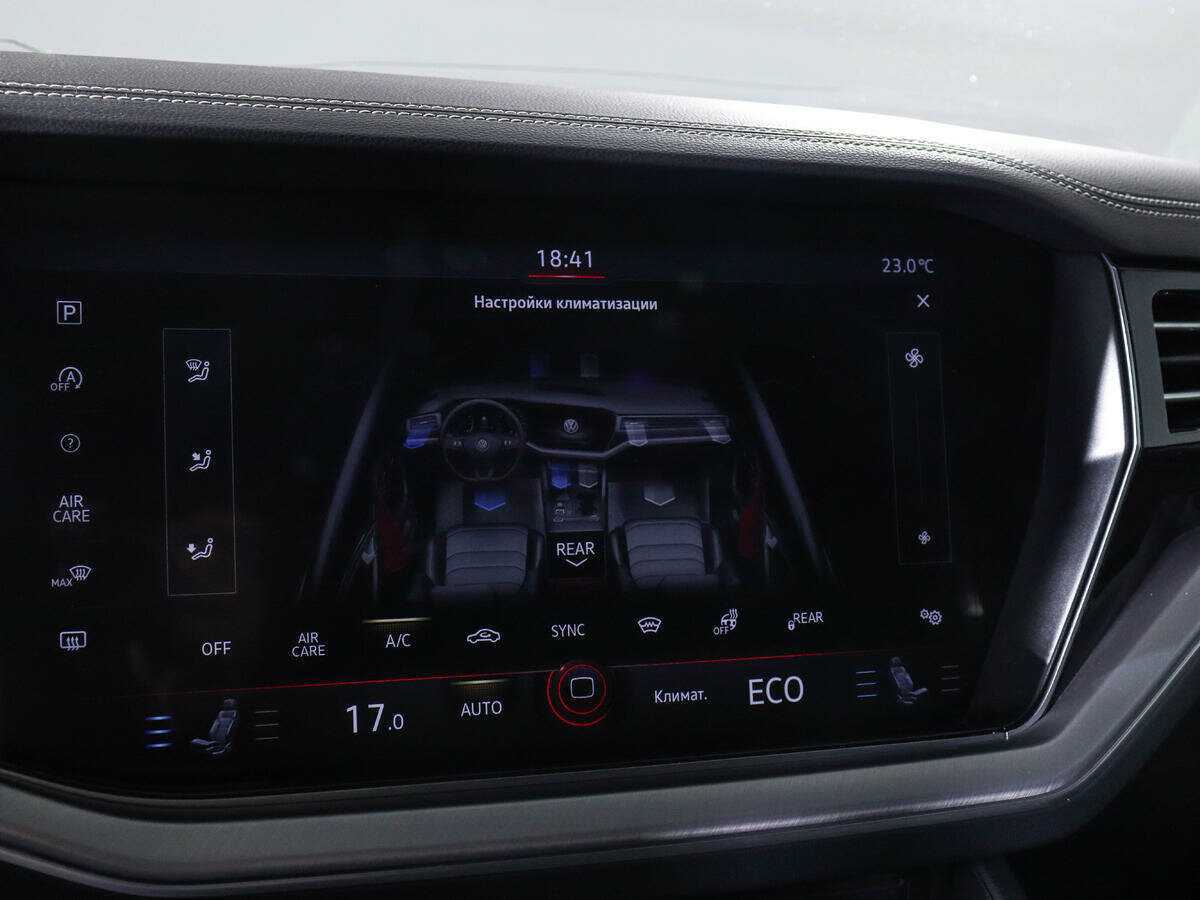 Volkswagen Touareg с пробегом — 2019 год. Фото: #16