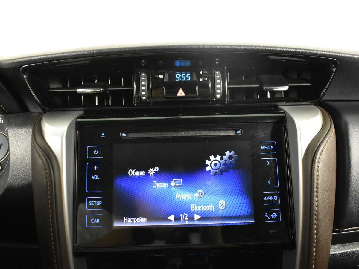 Toyota Fortuner с пробегом — 2020 год. Фото: #15