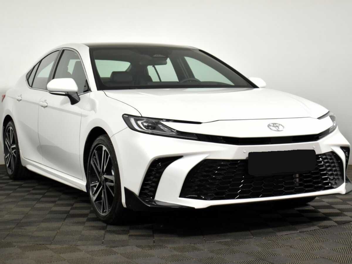 Toyota Camry с пробегом — 2024 год. Фото: #2