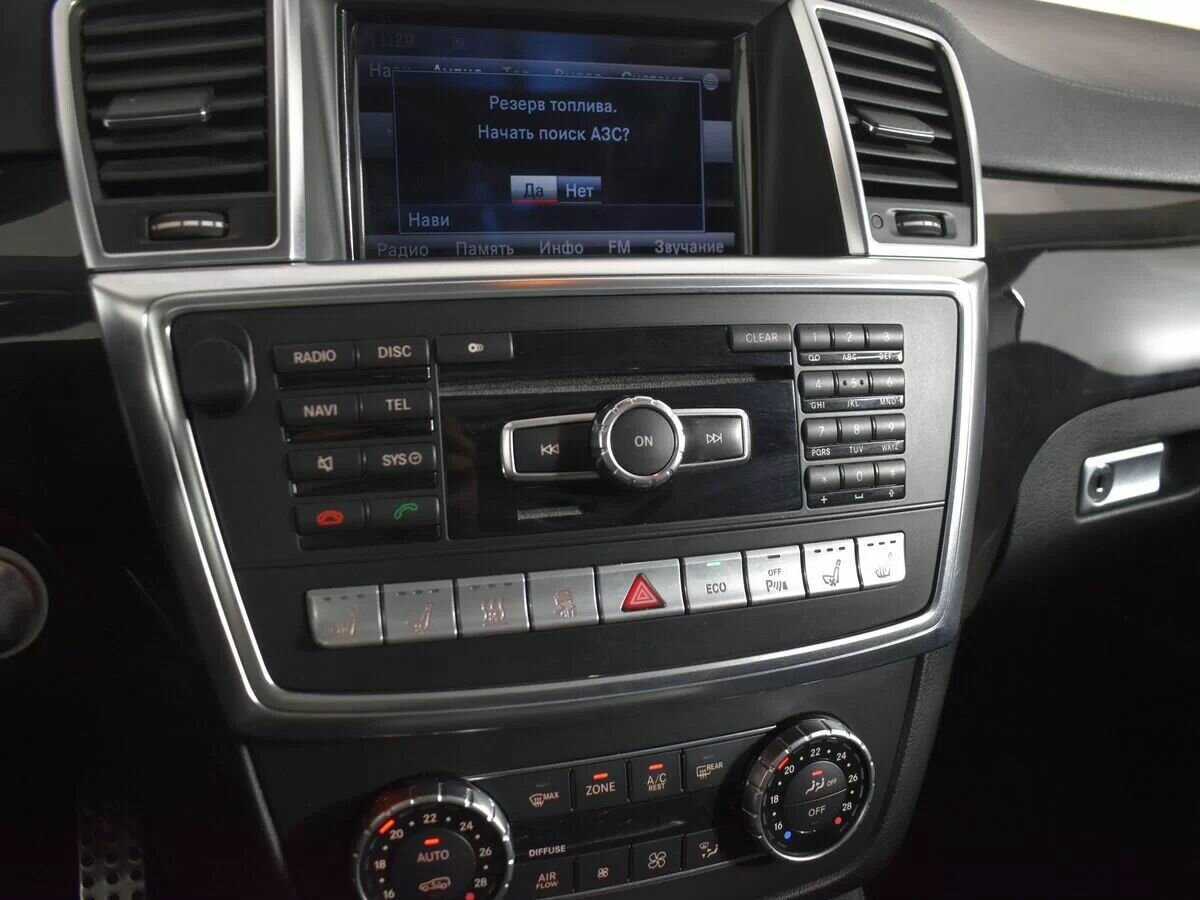 Mercedes-Benz GL-Класс с пробегом — 2013 год. Фото: #23