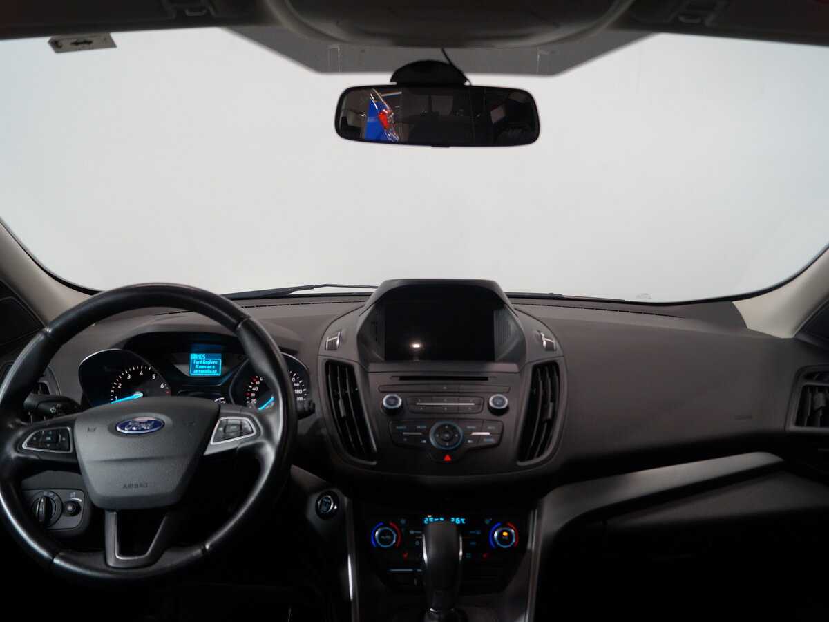 Ford Kuga с пробегом — 2018 год. Фото: #6