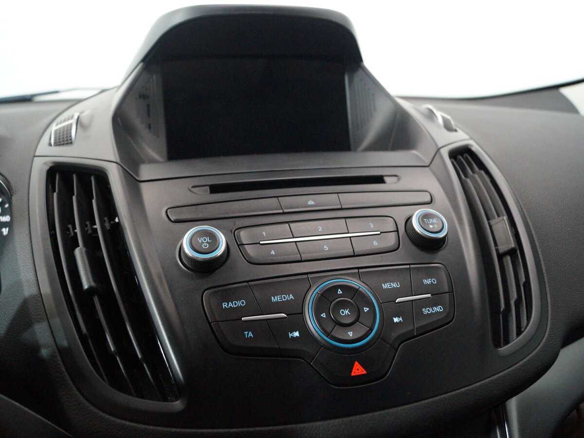 Ford Kuga с пробегом — 2018 год. Фото: #16