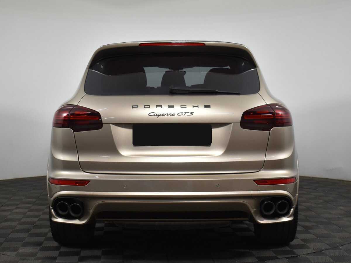 Porsche Cayenne с пробегом — 2015 год. Фото: #4
