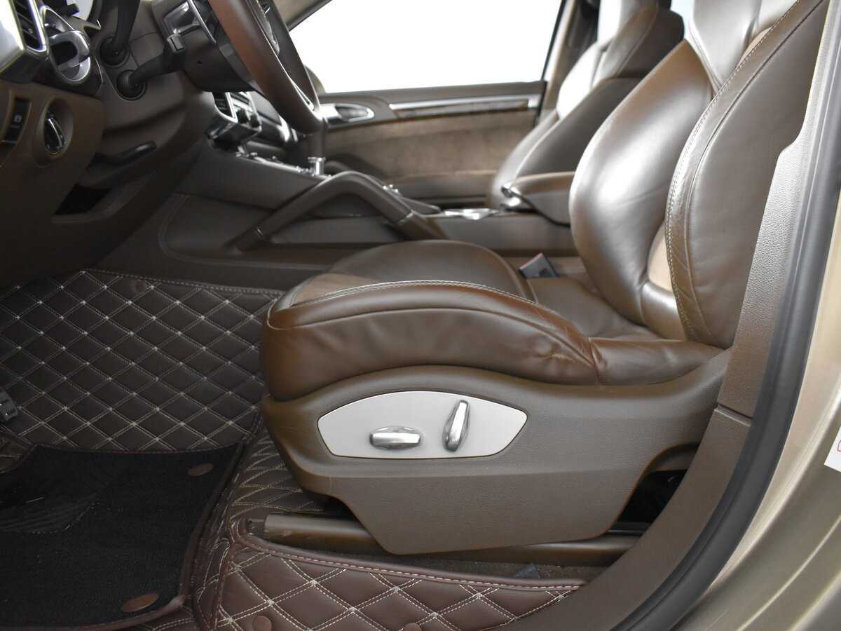 Porsche Cayenne с пробегом — 2015 год. Фото: #8