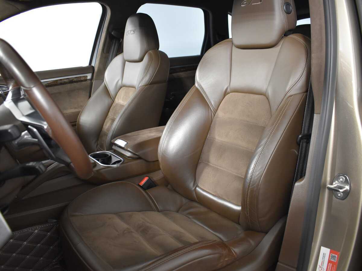 Porsche Cayenne с пробегом — 2015 год. Фото: #9