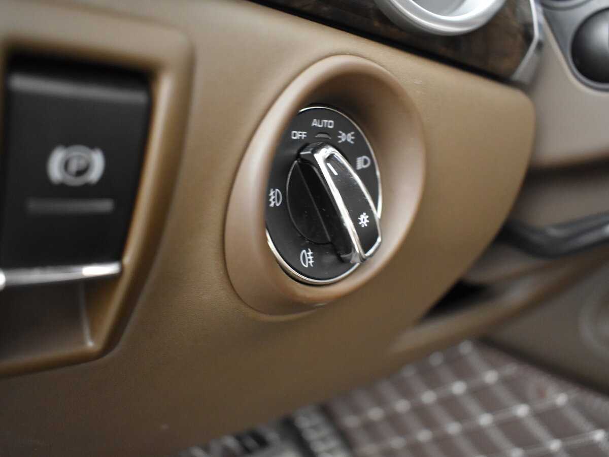 Porsche Cayenne с пробегом — 2015 год. Фото: #11