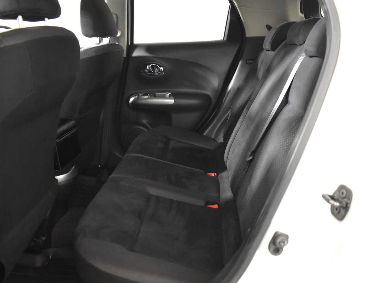 Nissan Juke с пробегом — 2011 год. Фото: #6