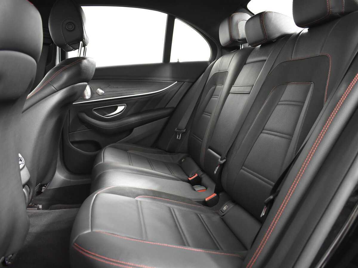 Mercedes-Benz E-Класс AMG с пробегом — 2018 год. Фото: #6