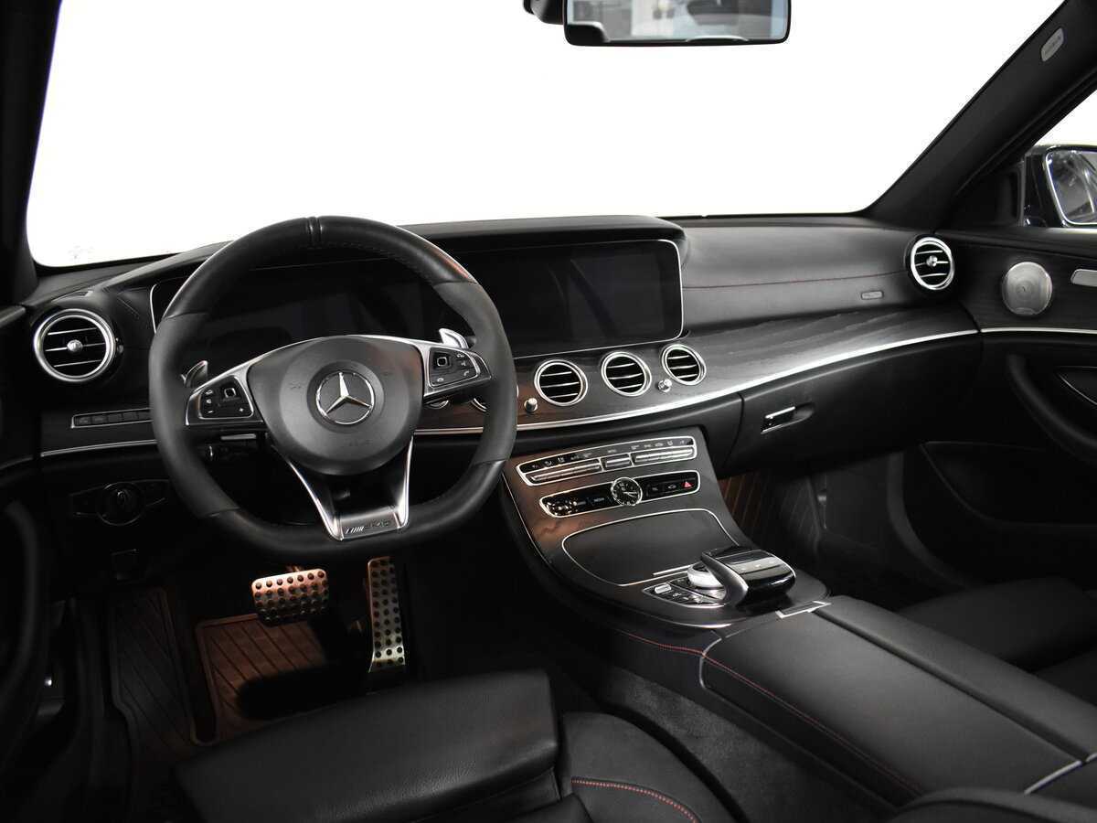 Mercedes-Benz E-Класс AMG с пробегом — 2018 год. Фото: #13