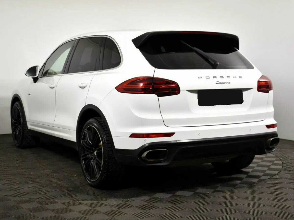 Porsche Cayenne с пробегом — 2015 год. Фото: #5
