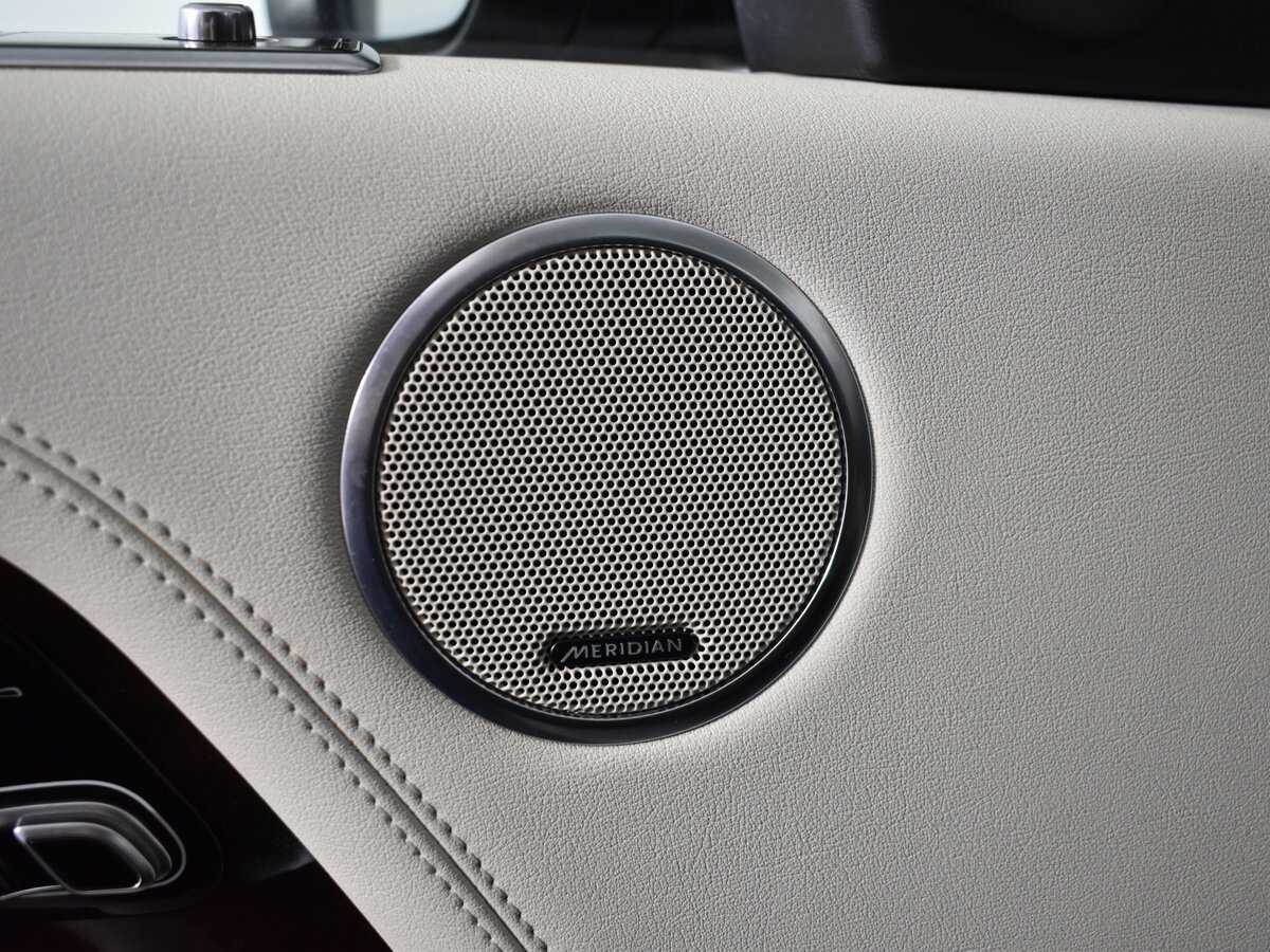 Land Rover Range Rover с пробегом — 2020 год. Фото: #14