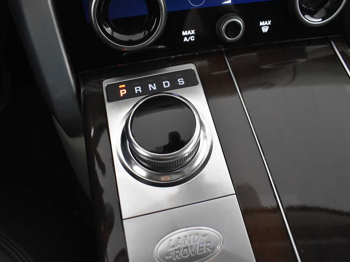 Land Rover Range Rover с пробегом — 2020 год. Фото: #21