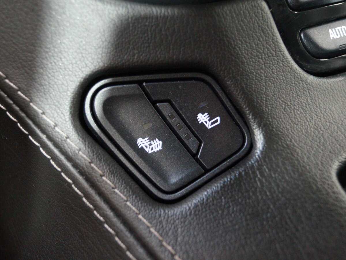 Chevrolet Tahoe с пробегом — 2016 год. Фото: #20