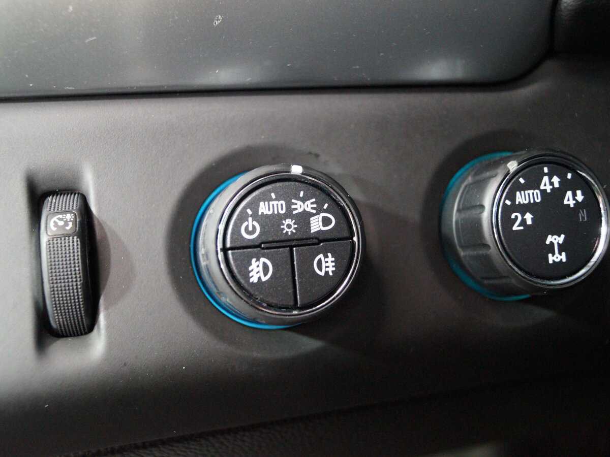 Chevrolet Tahoe с пробегом — 2016 год. Фото: #26