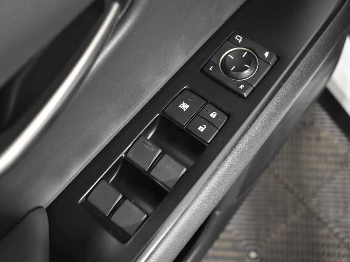 Lexus UX с пробегом — 2019 год. Фото: #7