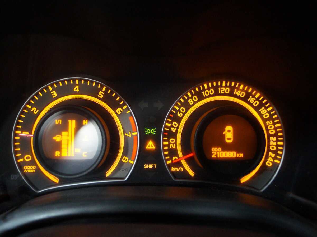 Toyota Corolla с пробегом — 2008 год. Фото: #15